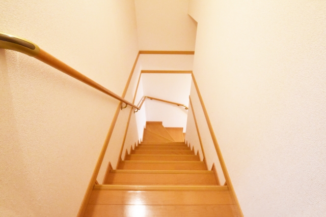 階段のバリアフリーのリフォーム